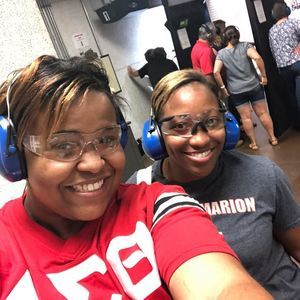 Meet your Posher, Chloe